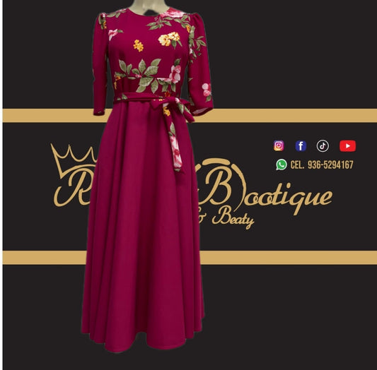 vestido con estampado floral arriba y falda magenta