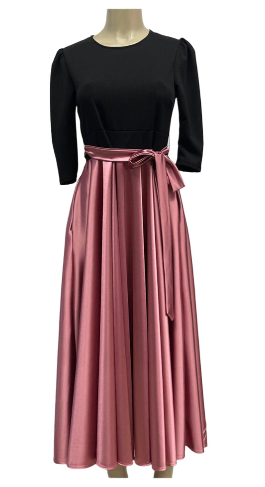 vestido ltela satinado rosa palo falda y blusa negro en tecno crepe
