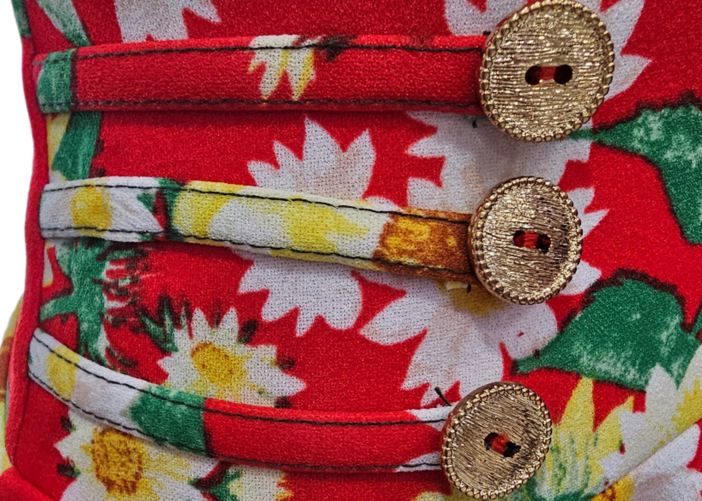 Button skirt with orange flowery lace