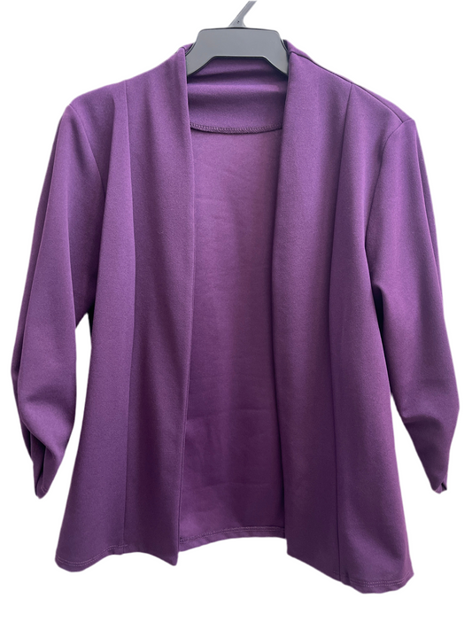 Purple 3/4 sleeve blazer with wrinkled sleeves