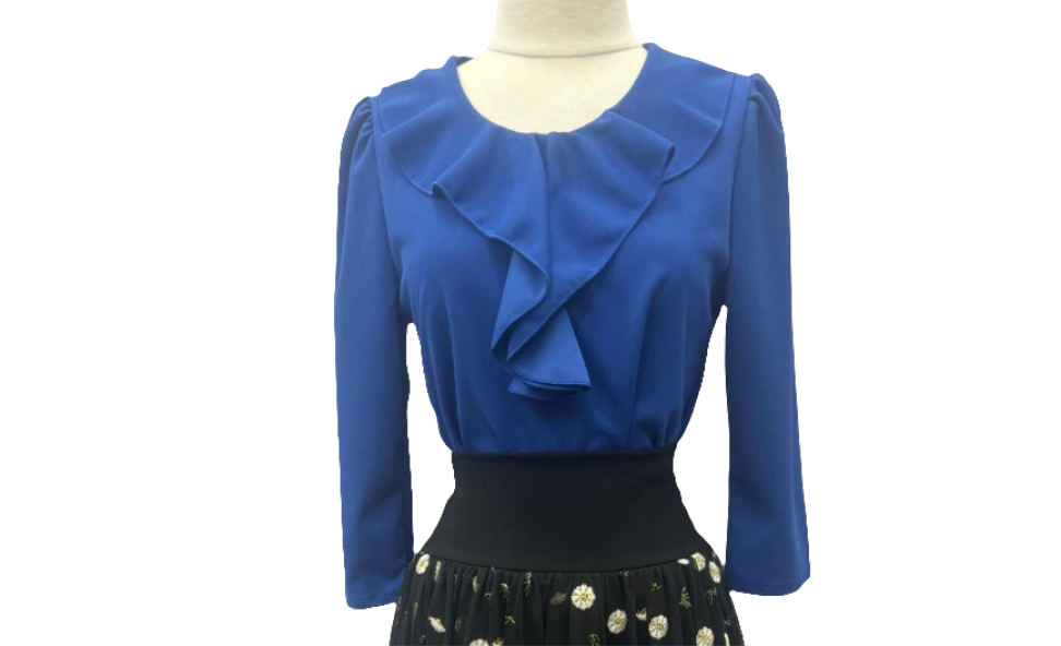 blusa de revuelo azul