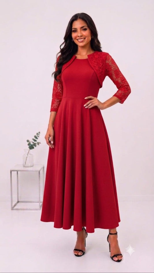 Elegant Maxi Dress with Lace Top