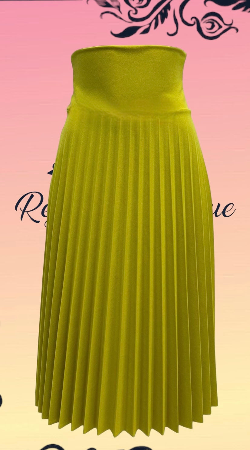 Olive yellow skirt Pleated 3/4 half disc N/B