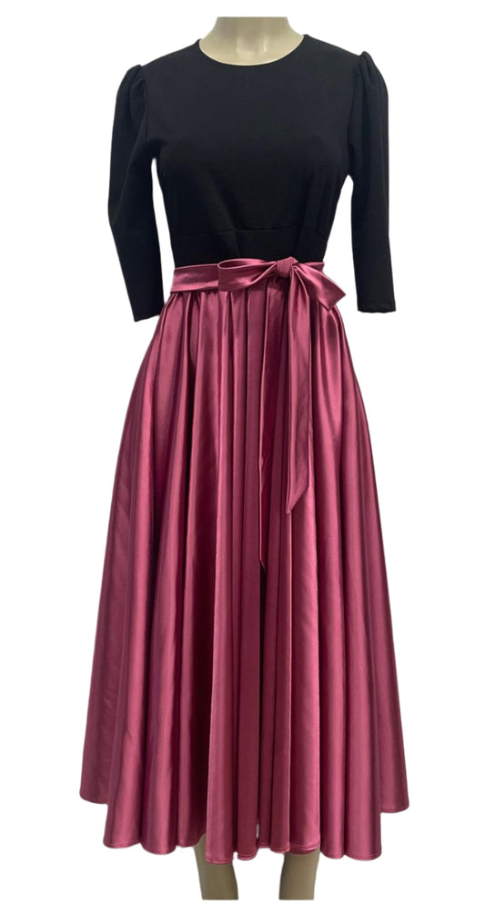 vestido tela satinada falda roda bebe y blusa negro en tecno crepe