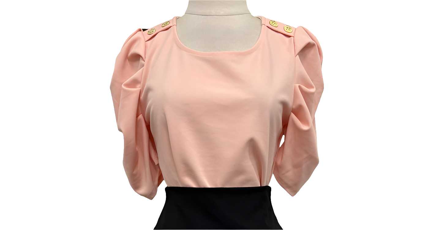 blusa con manga de princesa con botones en hombro rosa baby