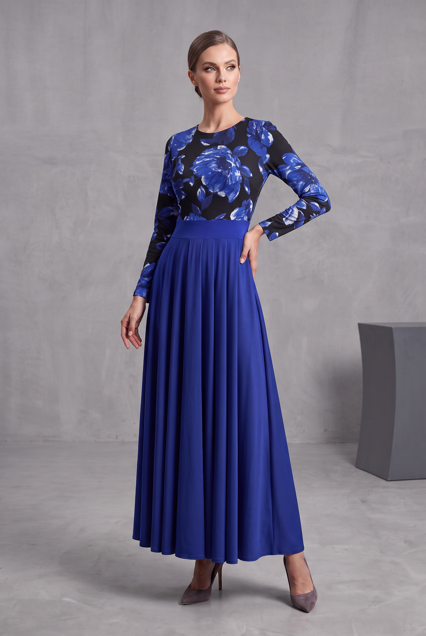 Long-Sleeve Pleated Maxi Dress